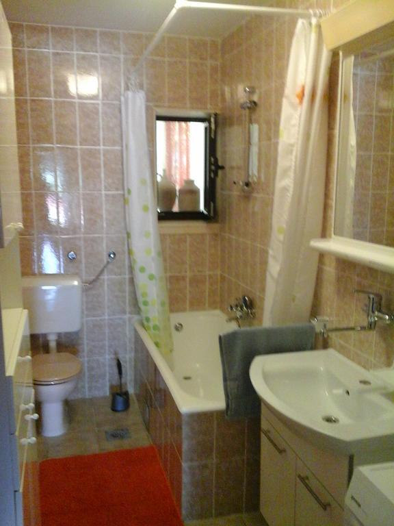 Apartments Tomovic Λομπάρδα Εξωτερικό φωτογραφία