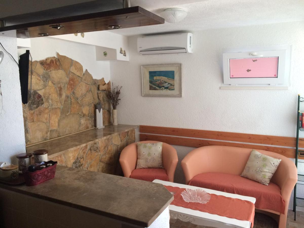 Apartments Tomovic Λομπάρδα Εξωτερικό φωτογραφία