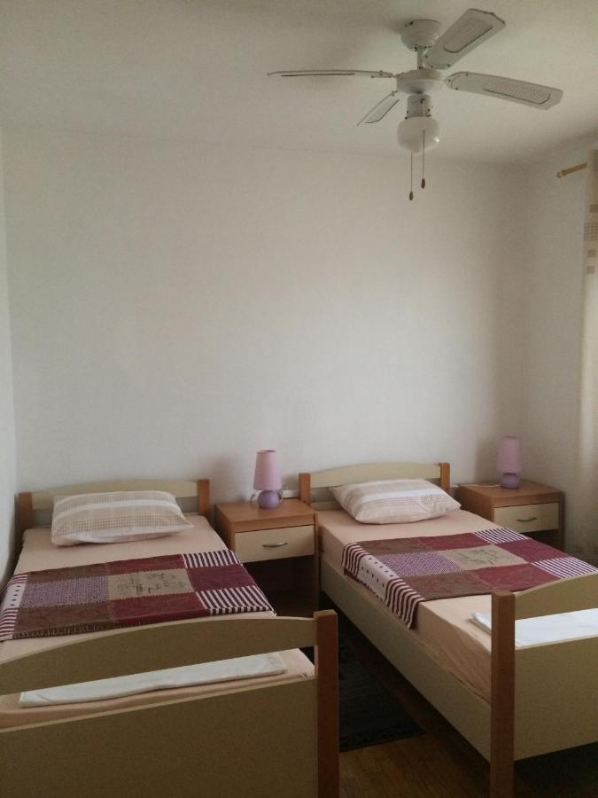 Apartments Tomovic Λομπάρδα Εξωτερικό φωτογραφία